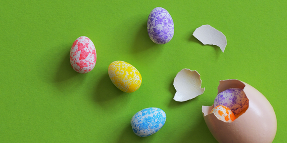 La Pasqua tra uova di cioccolato e dolci pasquali e dolci della tradizione una festa ricca di gioia!