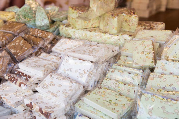 Torrone morbido o friabile: quale scegliere in base al gusto personale?